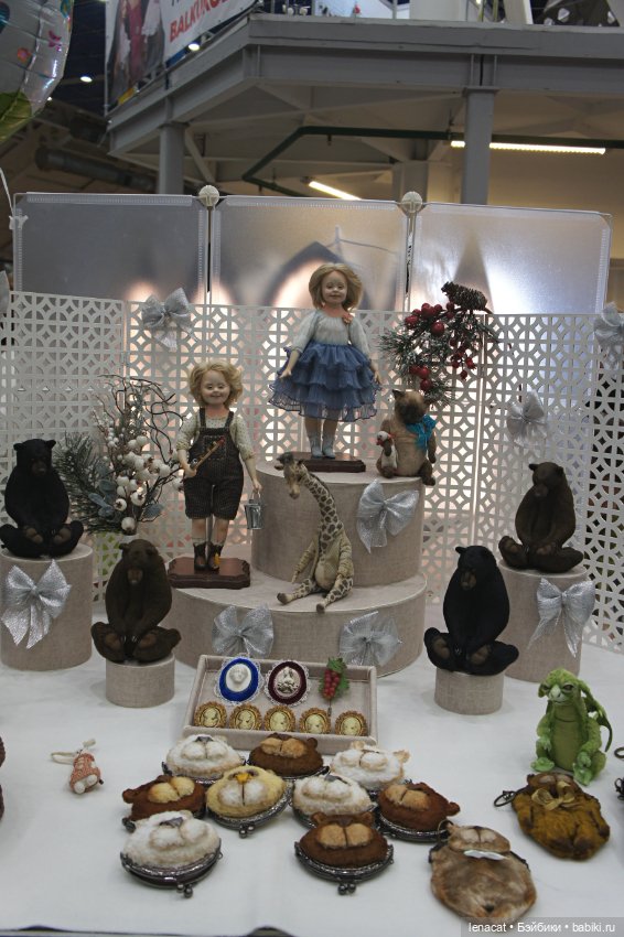 Новогодний бал кукол на Тишинке. Часть1