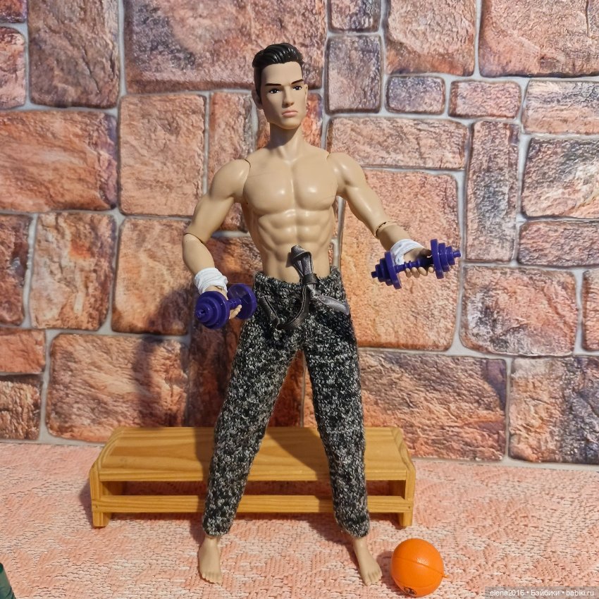 Инструктор по фитнесу — Интересные игрушки и фигурки (разное): редкие (фото 8)