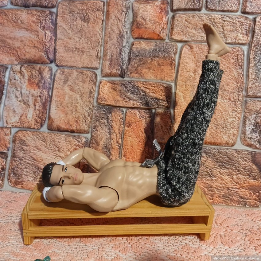 Инструктор по фитнесу — Интересные игрушки и фигурки (разное): редкие