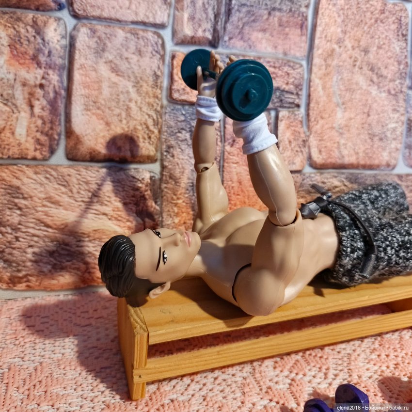 Инструктор по фитнесу — Интересные игрушки и фигурки (разное): редкие (фото 5)