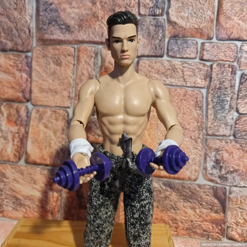 Инструктор по фитнесу — Интересные игрушки и фигурки (разное): редкие (фото 6)