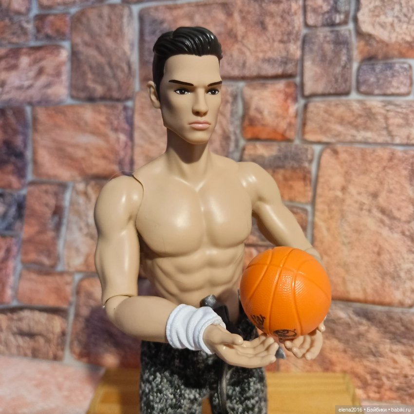 Инструктор по фитнесу — Интересные игрушки и фигурки (разное): редкие