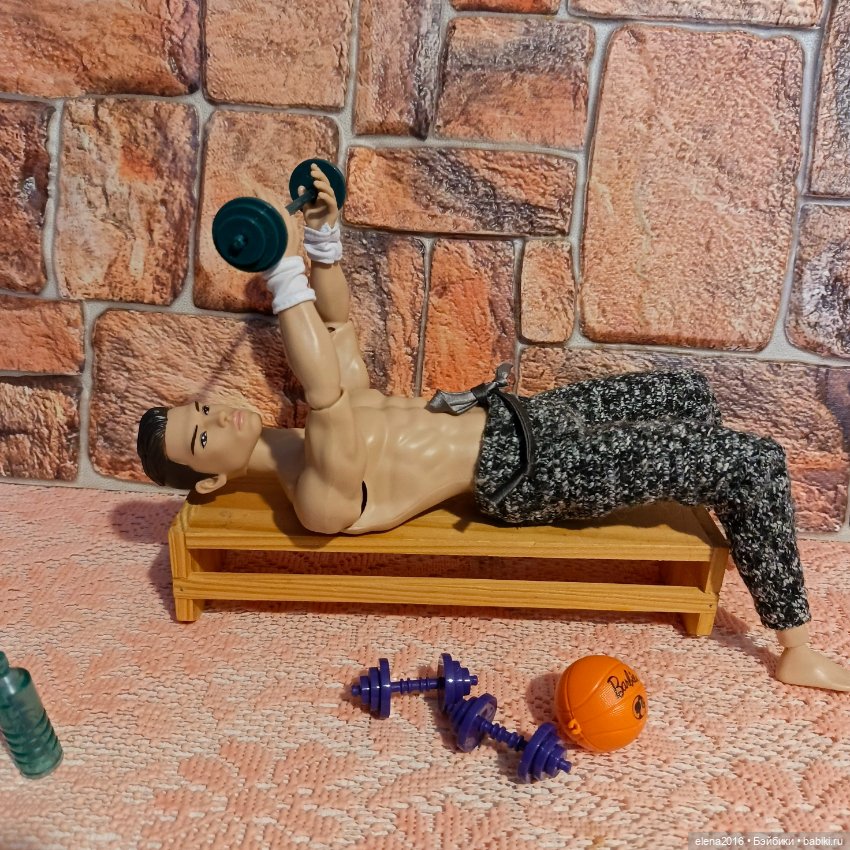 Инструктор по фитнесу — Интересные игрушки и фигурки (разное): редкие (фото 4)