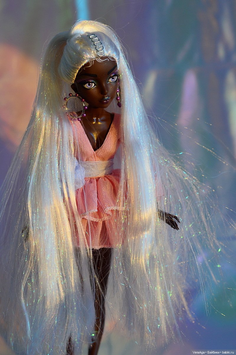 Mermaze Mermaidz: Русалка на теле Ксиан (фото 9)