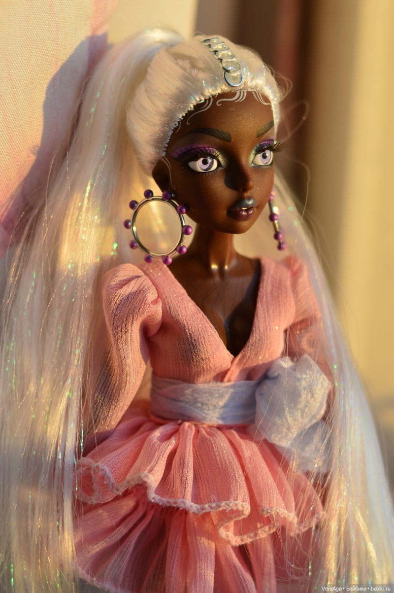 Mermaze Mermaidz: Русалка на теле Ксиан (фото 4)