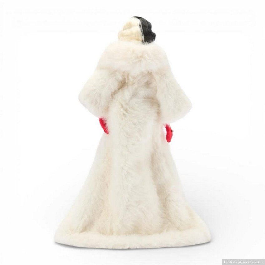 Disney Store - Cruella de Vil (фото 5)