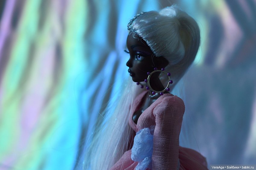 Mermaze Mermaidz: Русалка на теле Ксиан (фото 7)