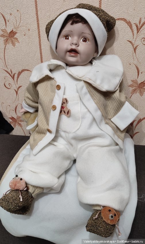 Здравствуйте! Помогите, пожалуйста, определить стоимость куклы. Возможно, кто-то знает откуда она