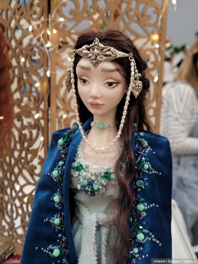 Живые кукольные лица. Новогодний бал на Тишинке-2026