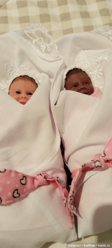 Новые пеленочки для девочек близняшек🍼 (фото 9)