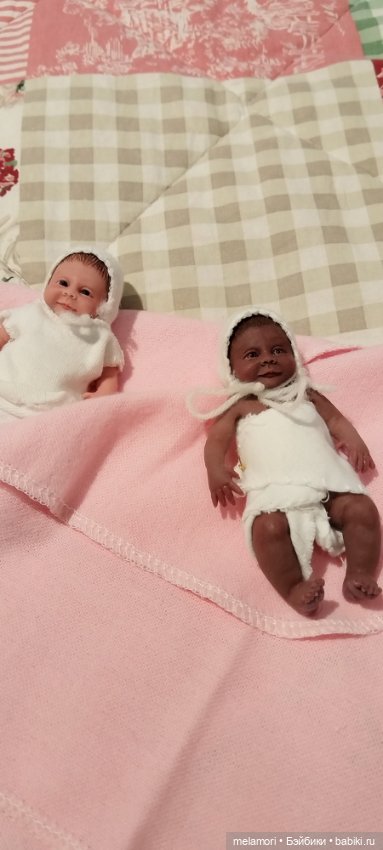 Новые пеленочки для девочек близняшек🍼 (фото 4)