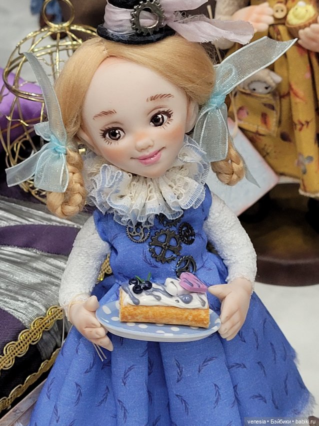 Кукольные лица крупным планом -2. Новогодний бал кукол на Тишинке - 2026 (фото 2)