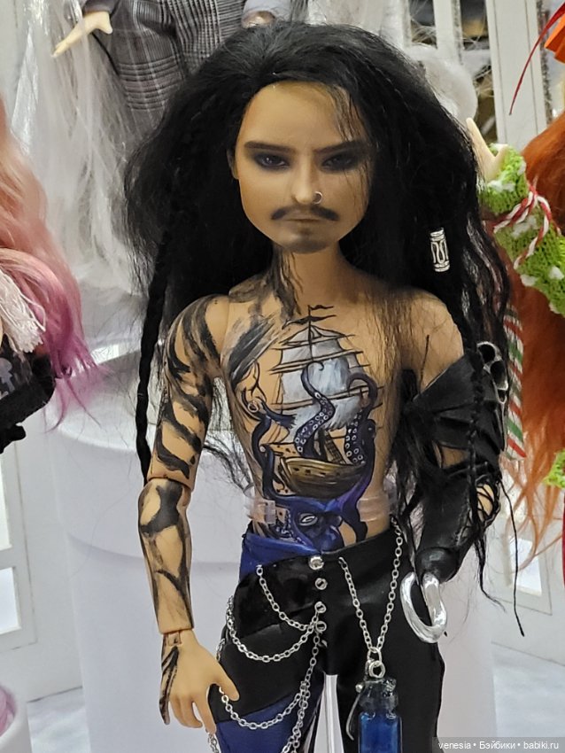 Кукольные лица крупным планом -2. Новогодний бал кукол на Тишинке - 2026