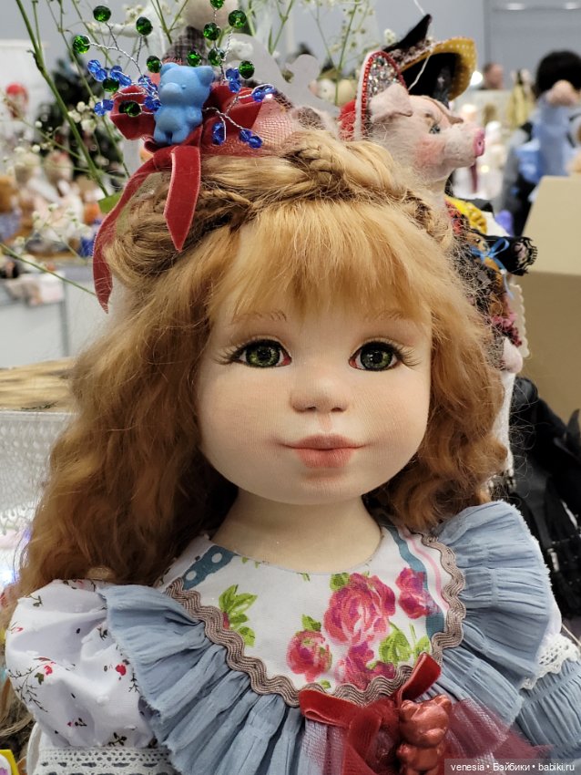 Кукольные лица крупным планом -2. Новогодний бал кукол на Тишинке - 2026