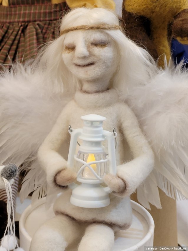 Кукольные лица крупным планом -2. Новогодний бал кукол на Тишинке - 2026 (фото 9)