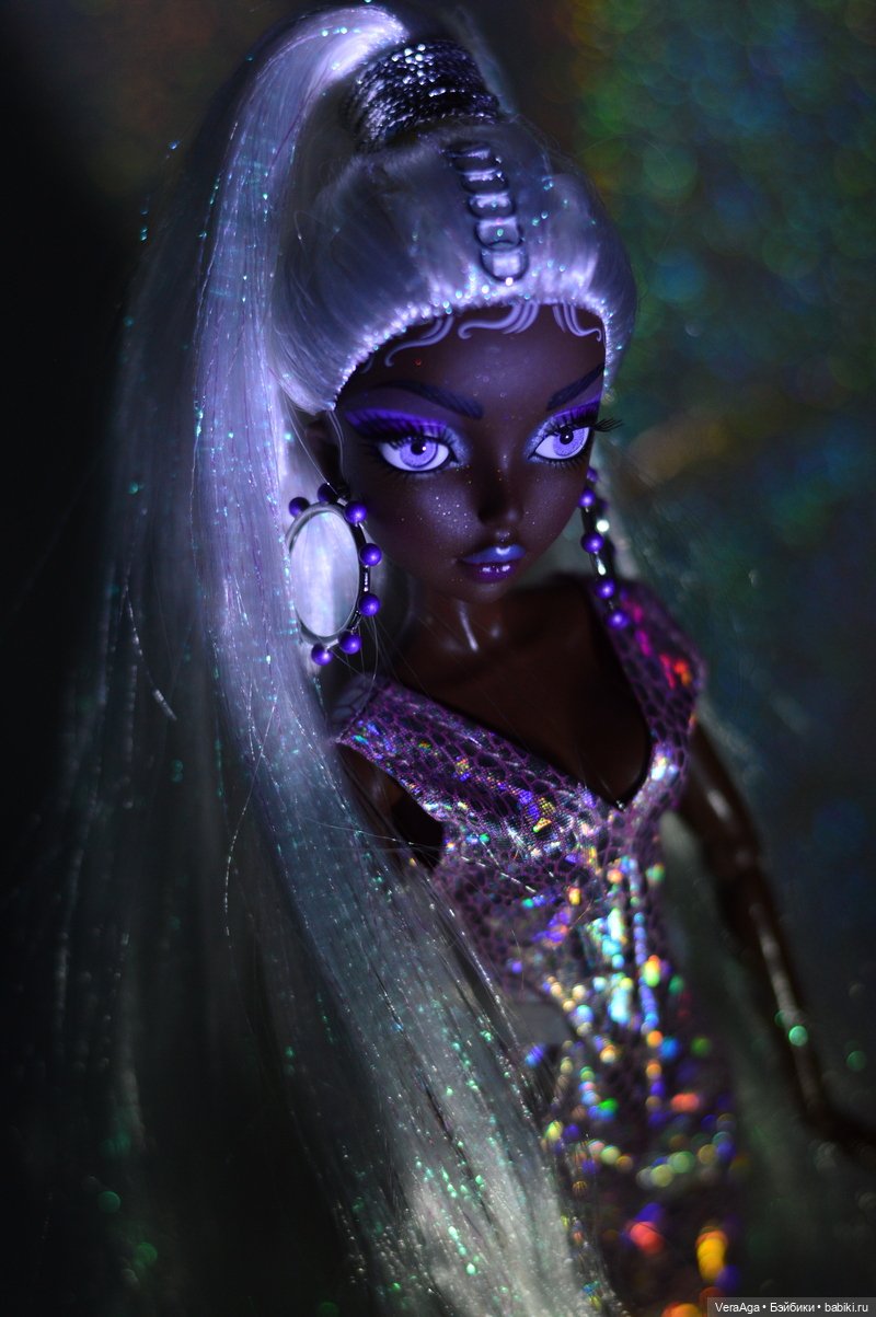 Бывшая русалка: рыбкин комбинезон