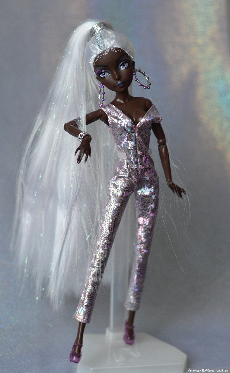 Бывшая русалка: рыбкин комбинезон