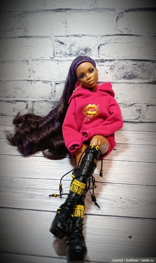 Тамика — Куклы Barbie (Барби): Looks (фото 2)