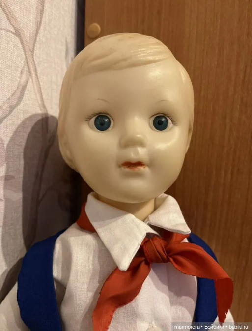 Здравствуйте! кто может помочь пошить обувь для кукленка СССР