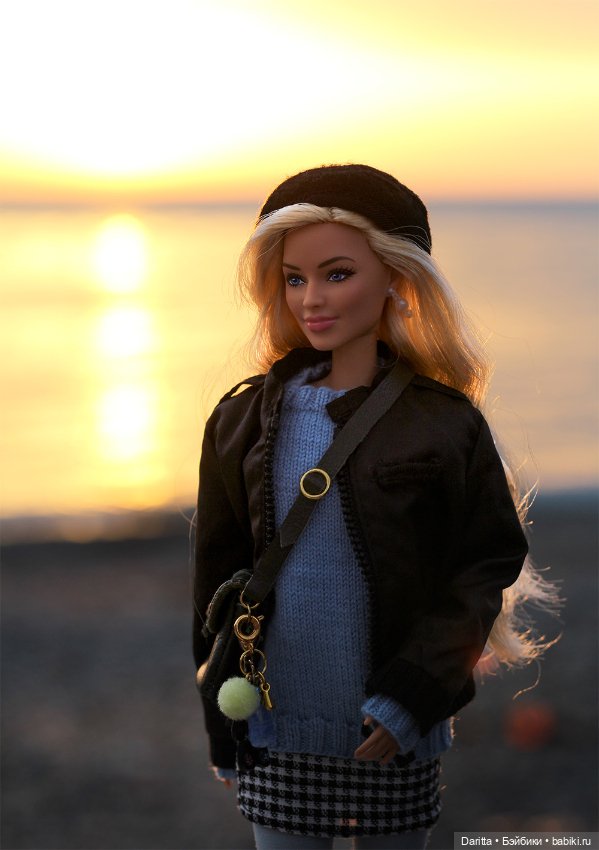 Марго впервые видит свет — Куклы Barbie (Барби): Looks