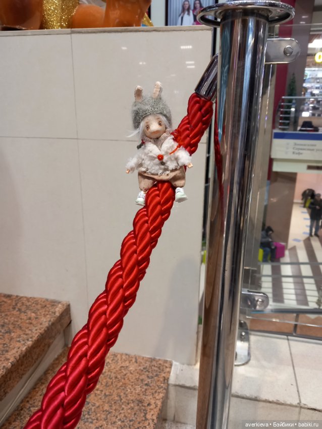 Как Мурзик в торговый центр ходил