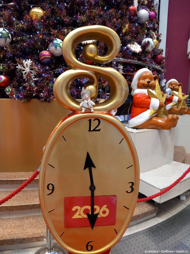 Как Мурзик в торговый центр ходил