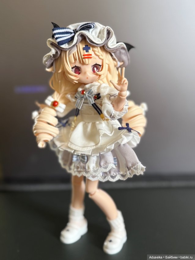 Шейла открывает мой 2026 — Куклы Simontoys и Come4Free (Blind Box): Teennar