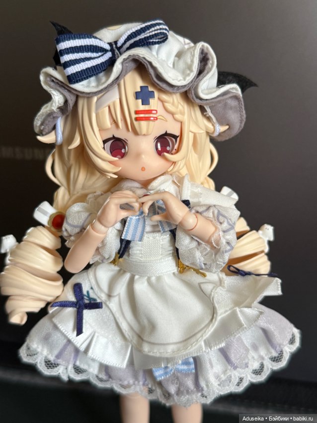 Шейла открывает мой 2026 — Куклы Simontoys и Come4Free (Blind Box): Teennar