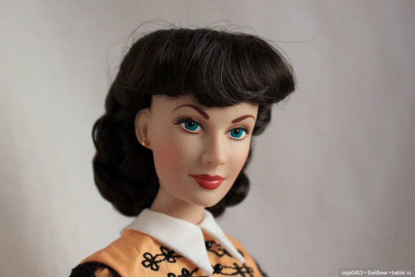 Скарлетт от Franklin Mint «Business Woman»