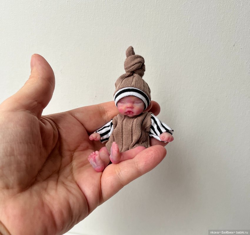 Мои миниатюрные силиконовые куклы (фото 6)