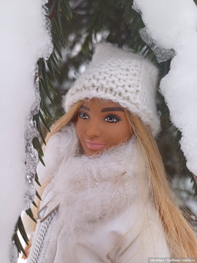 Белая курточка, белая шапочка, белый снег (фото 5)