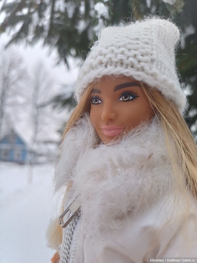 Белая курточка, белая шапочка, белый снег (фото 3)