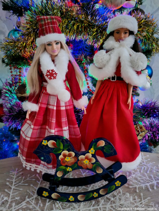 Парад Дедов Морозов и Снегурочек