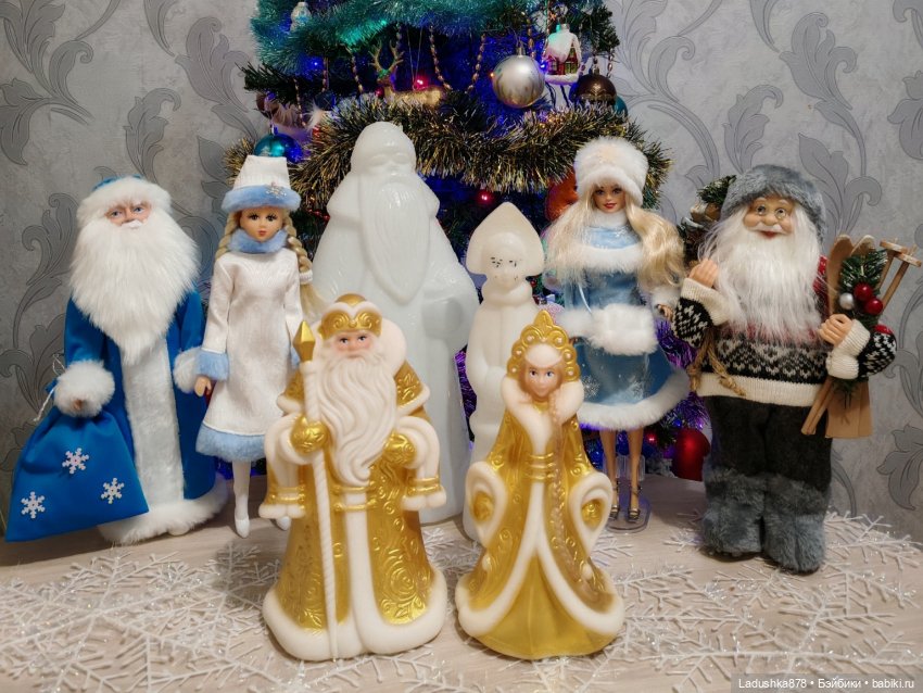 Парад Дедов Морозов и Снегурочек