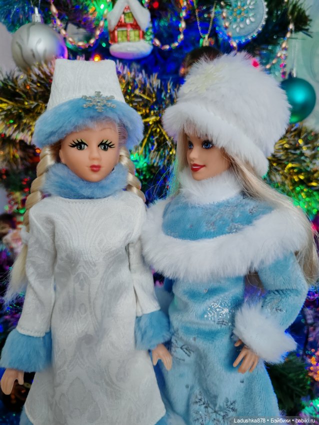 Парад Дедов Морозов и Снегурочек