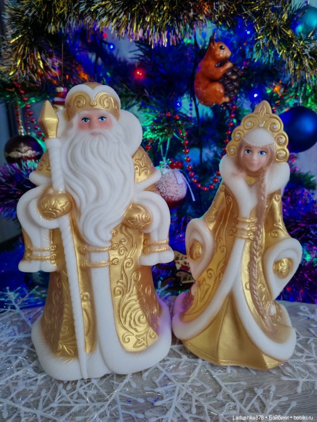 Парад Дедов Морозов и Снегурочек (фото 10)