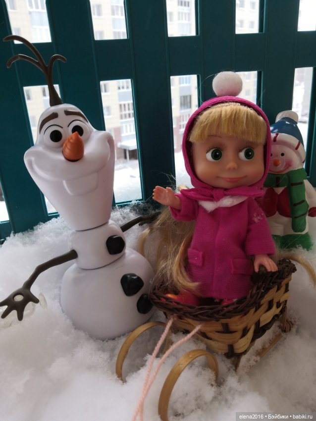 В январе много снега во дворе (фото 10)