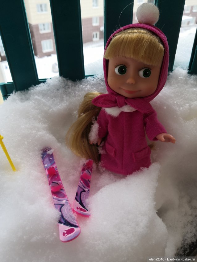 В январе много снега во дворе (фото 3)