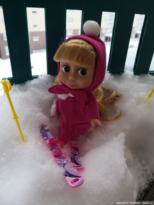 В январе много снега во дворе (фото 4)