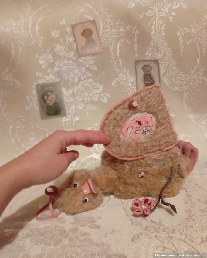 Кукольный шкаф — Выкройки текстильных кукол и Тильд: Большеножки (фото 8)