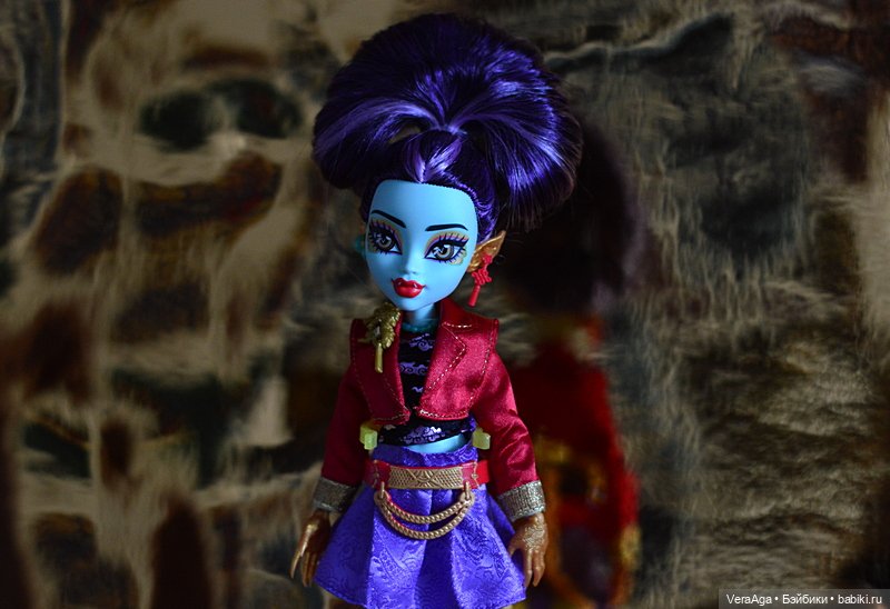 Jinafire Long — Куклы Monster High и Ever After High: G1
