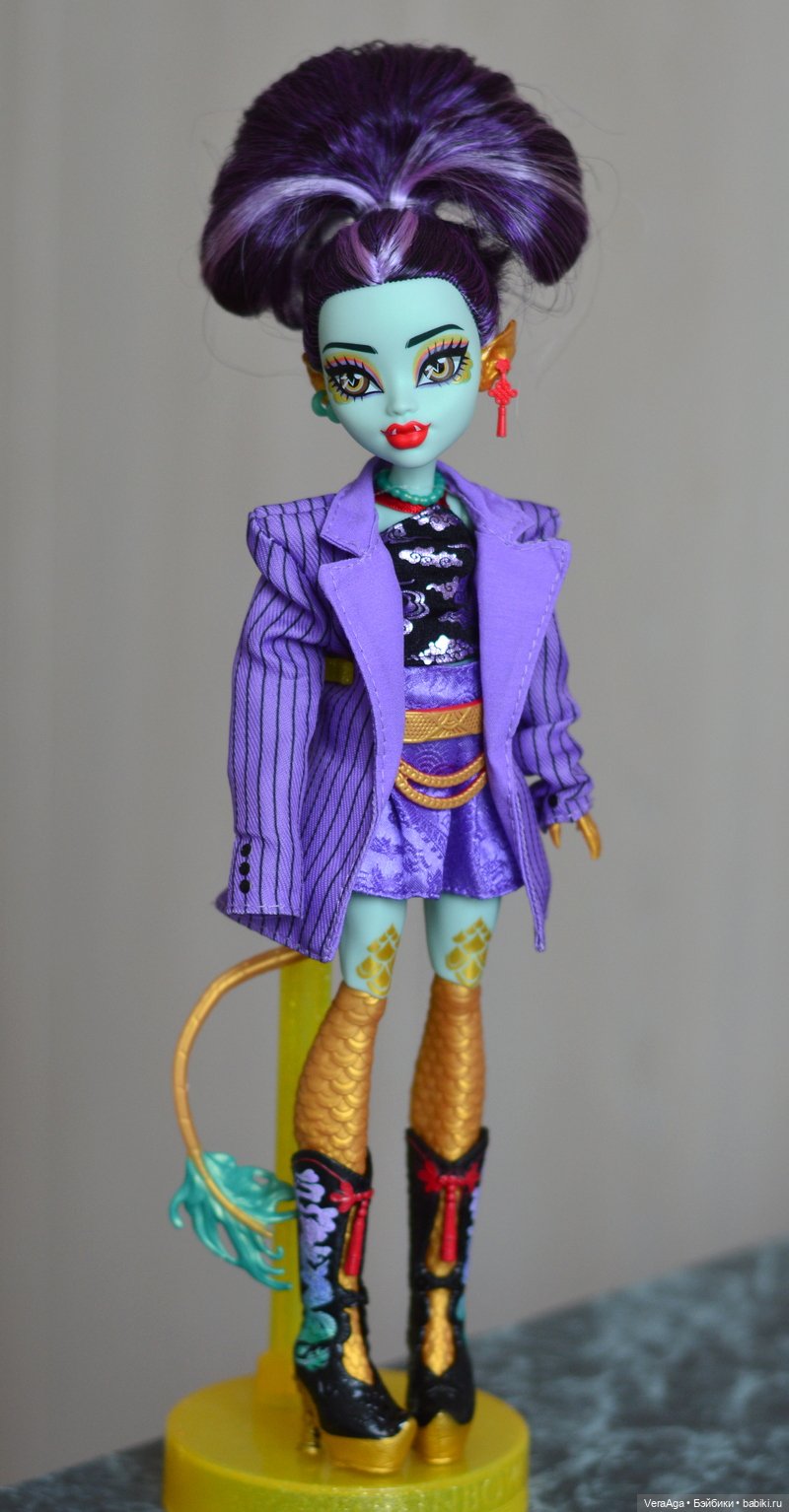 Jinafire Long — Куклы Monster High и Ever After High: G1