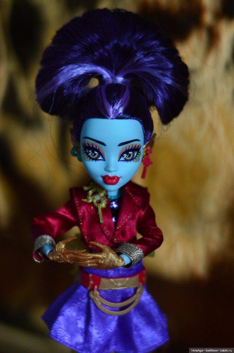 Jinafire Long — Куклы Monster High и Ever After High: G1