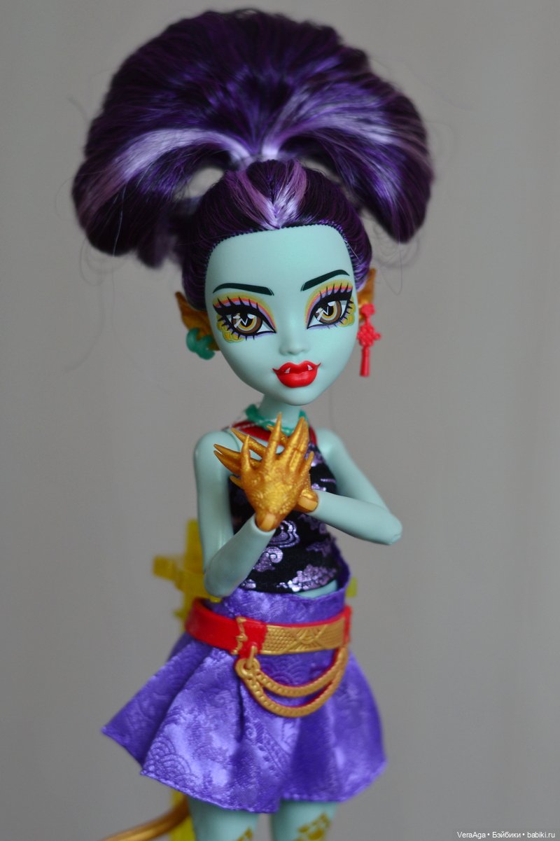 Jinafire Long — Куклы Monster High и Ever After High: G1