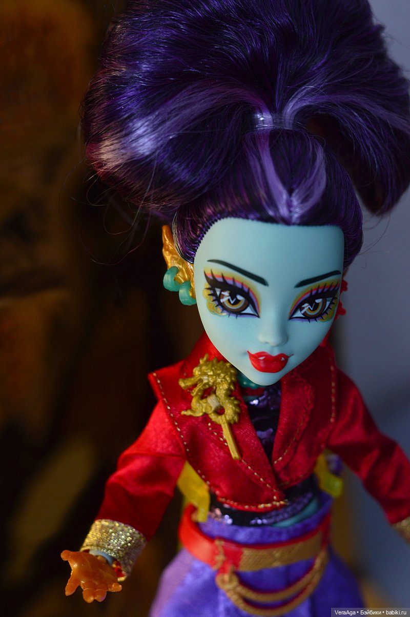 Jinafire Long — Куклы Monster High и Ever After High: G1