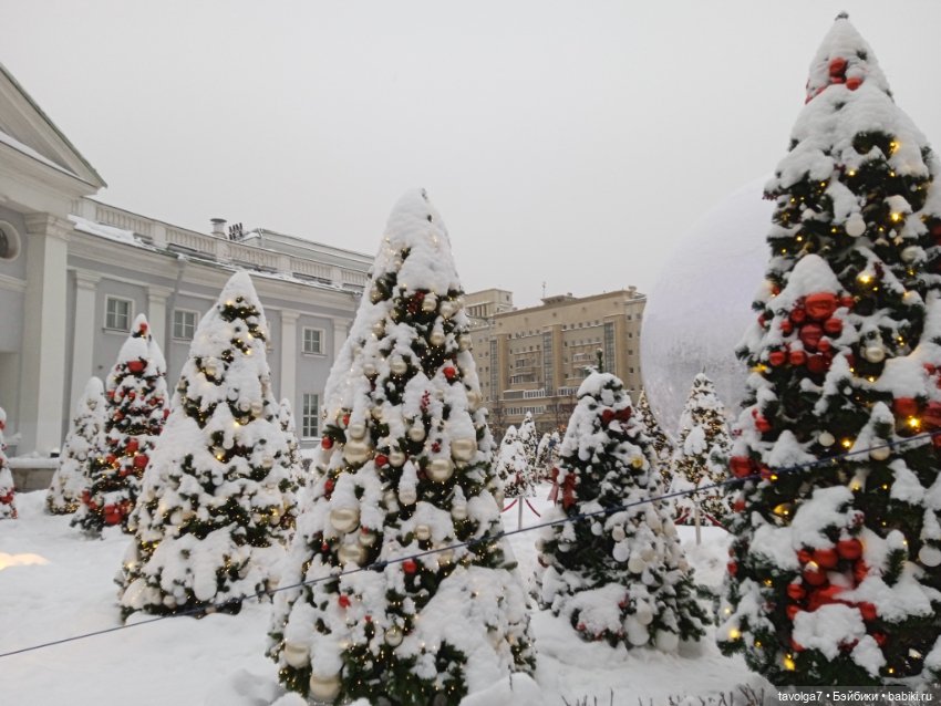 Самая красивая новогодняя локация в Москве зимой 2025-2026