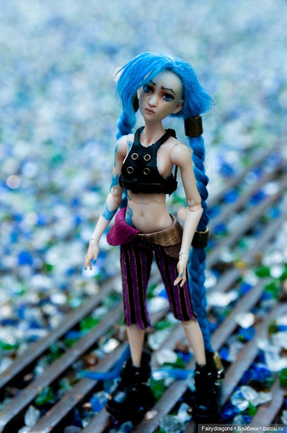 Джинкс из Аркейна. Фотосет: на осколки