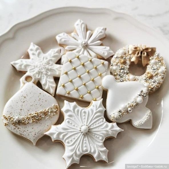 Новогодние десерты и снежная тема (фото 8)