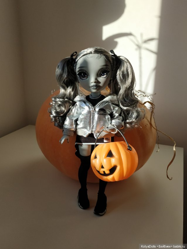 Shadow High Николь и Зои Электра (фото 5)