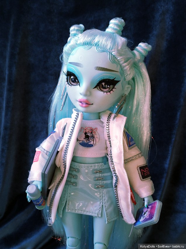 Shadow High Николь и Зои Электра (фото 2)